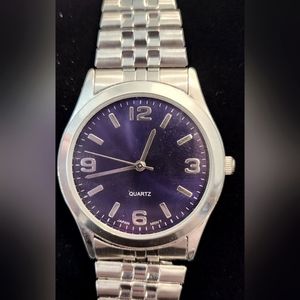 Silver with Dark Blue Face Quartz Watch EUC